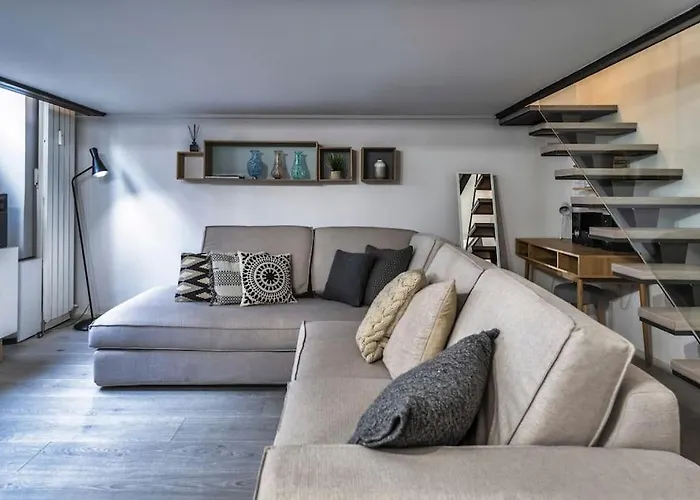 Appartement à 2 Chambres à Coucher